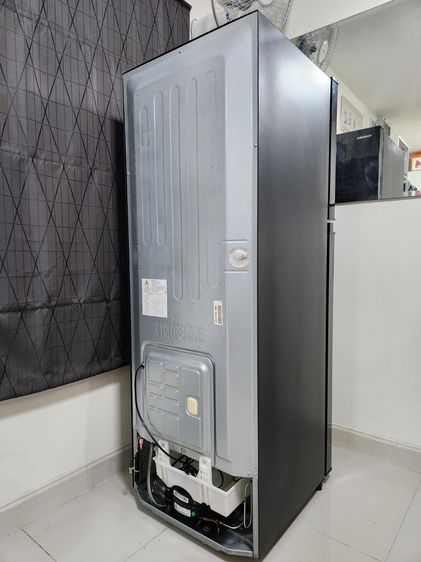 ตู้เย็น 2 ประตู จากแบรนด์ TOSHIBA รุ่น GR-A28KUUK รูปที่ 3