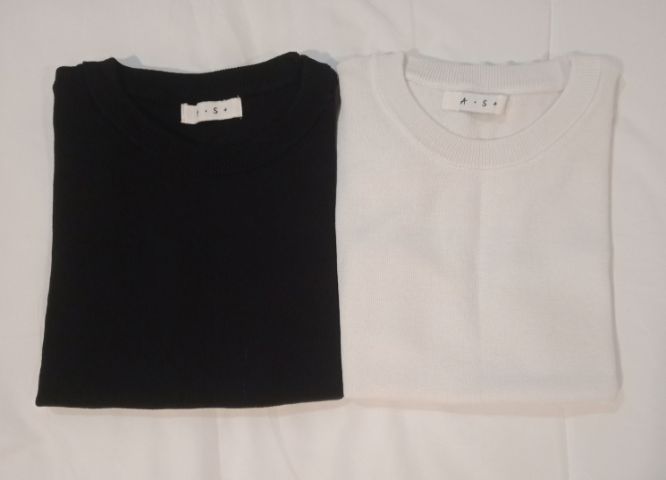 เสื้อ A•S 2ตัว ดำ1 ขาว1 รูปที่ 1