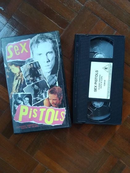 Sex Pistols Vtg Classic Chaotic Cuts N Clips Shell VHS สภาพใหม่ หายาก