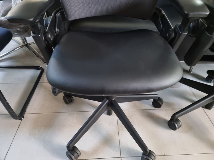 Steelcase, LEAP v2 ergonomic chair เก้าอี้ทำงาน เก้าอี้เพื่อสุขภาพ แบรนด์ดัง USA รูปที่ 13