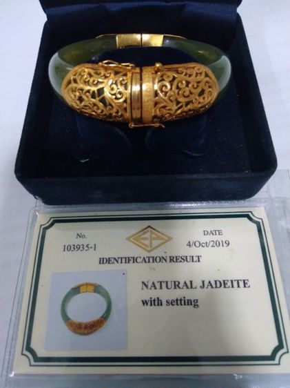 sale natural Burma green jadeite bangles cover with go รูปที่ 4