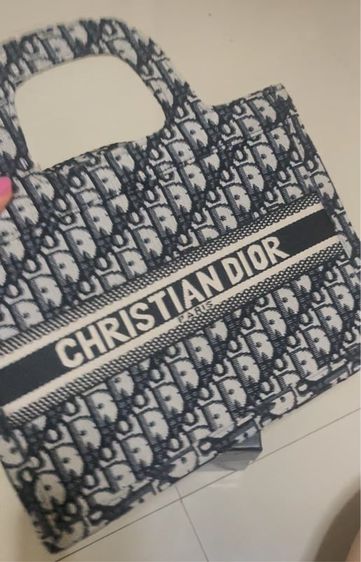 กระเป๋าถือ Dior รูปที่ 1