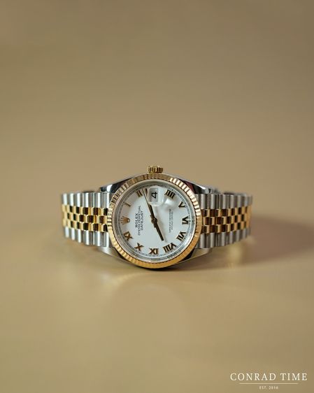 Rolex Datejust 126233 White Roman Dial Fluted Bezel Two-Tone Jubilee 2021 36mm. รูปที่ 11