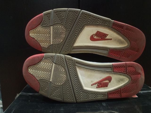 รองเท้า Nike Jordan 4 รูปที่ 6