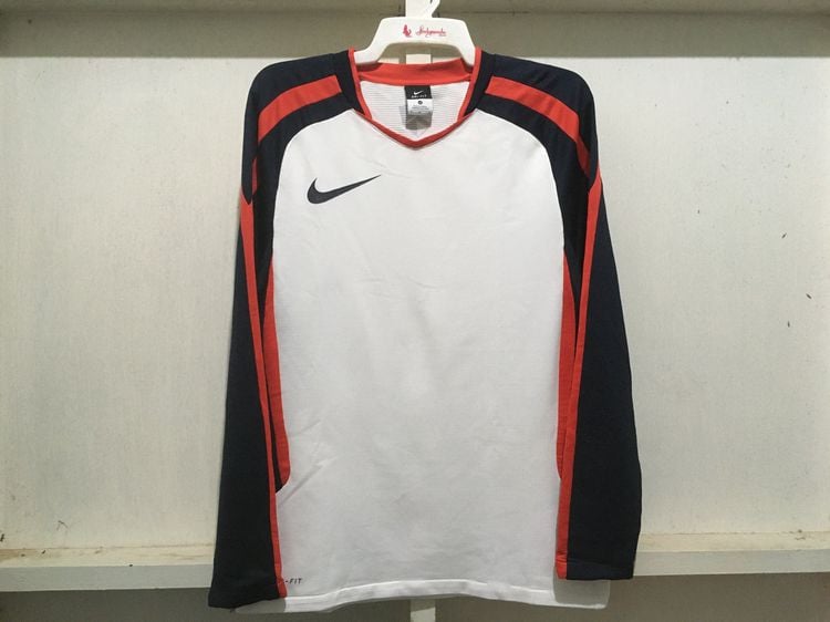 เสื้อกีฬา แขนยาว DRI-FIT แบรนด์ NIKE สีขาวแถบดำแดง