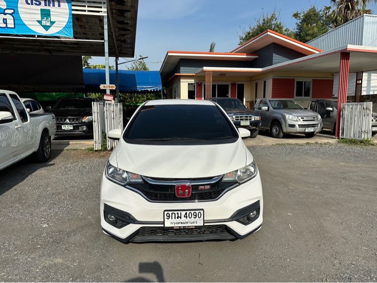 Honda Jazz 2015 1.5 S i-VTEC Sedan เบนซิน ไม่ติดแก๊ส เกียร์อัตโนมัติ ขาว รูปที่ 2