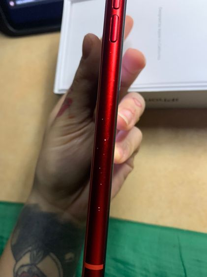 ขายiphone xr64GB สีแดงสวยกับapple watch series 3 42mm รูปที่ 3