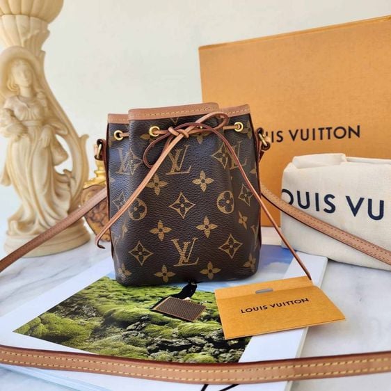 Louis Vuitton หนังแท้ หญิง น้ำตาล LV Monogram Nano Noe Mini Bag มือสอง