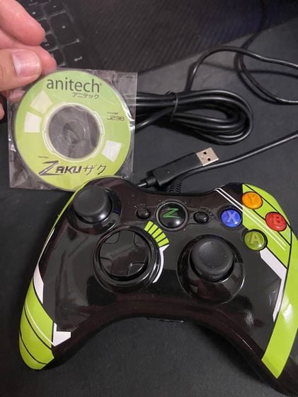 เกมส์ Xbox และอุปกรณ์ เชื่อมต่อไร้สายไม่ได้ จอย Anitech Zaku J236