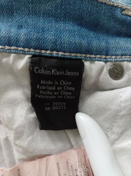 Calvin Klein Jeans W26 L28 Skinny
ไซส์เหมาะกับเด็กโต รูปที่ 7