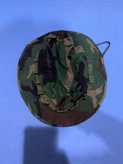 ขอขายหมวกทหารพร้อมกระติกน้ำ้ทหารus รูปที่ 2