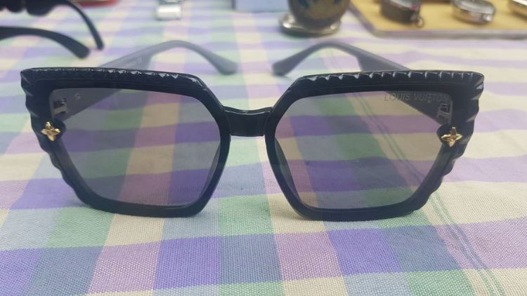 Louis Vuitton แว่นตากันแดด