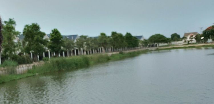 ขายบ้าน 50 ตรว. ม.จามจุรี ซ.กิ่งแก้ว 41 เดินทางสะดวก ไม่ติดไฟแดง สามารถเชื่อมต่อทางด่วน, มอร์เตอร์เวย์ ใกล้ห้างโรบินสัน,สนามบินสุววณภูมิ น่าอยู่ร่มรื่นบ้านใกล้ทะเลสาบ เจ้าของขายเอง ราคา 3.4 ลดเหลือ 3.2 ล้าน สนใจติดต่อ 0819888799 รูปที่ 2