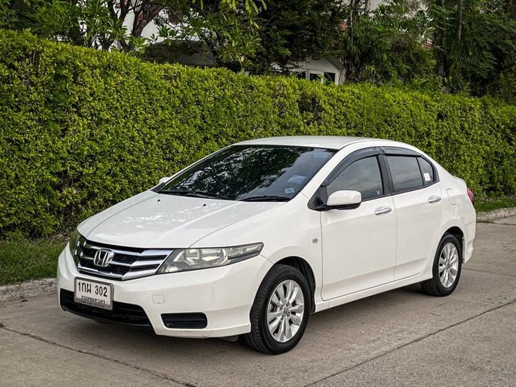 Honda City 2013 1.5 V CNG Sedan เบนซิน เกียร์อัตโนมัติ ขาว