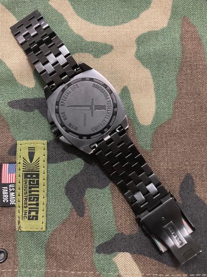 นาฬิกาทหารทำให้หน่วยรบพิเศษของอเมริกา Military MTM USA Special Ops Combat Black Patriot Chronograph Black PVD Quartz รูปที่ 5