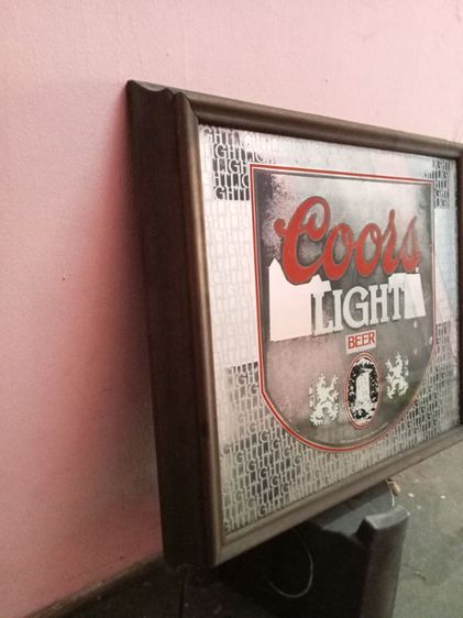 หายาก ป้ายไฟ Coors Light Beer Framed Mirror Sign  4500 บาท รูปที่ 4