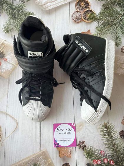 Adidas UK 5 | EU 38 | US 6.5 ดำ รองเท้าผ้าใบ