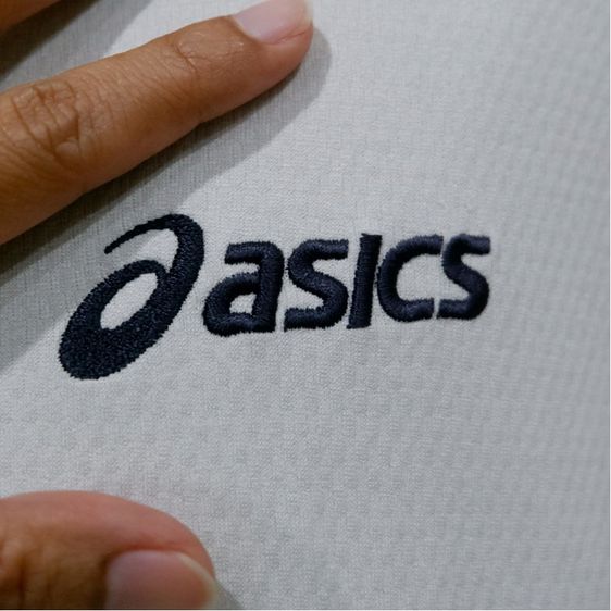 Asics เสื้อโปโล เสื้อแขนสั้น เสื้อคอปก กระดุมหน้า ผ้ากีฬา ใส่สบาย (สีเทา)▫️รหัสสินค้า ASP-1 รูปที่ 3