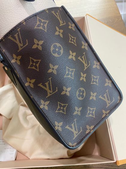 Louis Vuitton On my side laurier รูปที่ 8