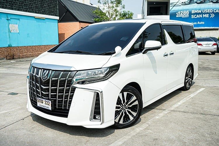 Toyota Alphard 2019 2.5 S C-Package Van เบนซิน ไม่ติดแก๊ส เกียร์อัตโนมัติ ขาว