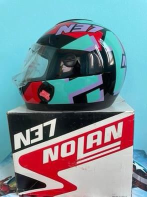 ราคาพิเศษ2500หมวกกันน็อคเก่าเก็บค้างสต๊อกจากยุโรป ของใหม่เก่าเก็บ ๆvintage helmet nolan made in italy year 1990 nos รูปที่ 1