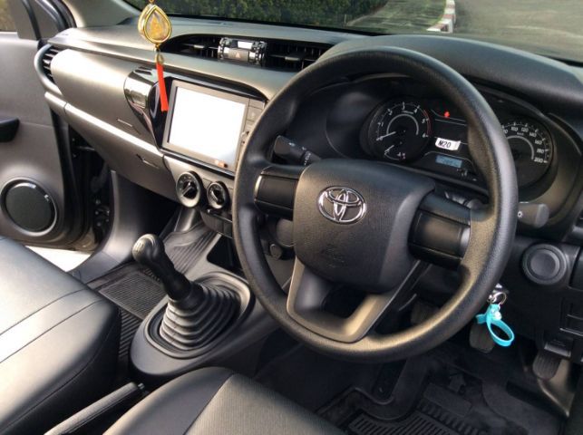 Toyota Hilux Revo 2022 2.4 Z Edition Mid Pickup ดีเซล ไม่ติดแก๊ส เกียร์ธรรมดา เทา รูปที่ 3