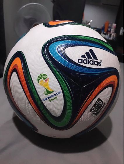 ลูกบอลโลก 2014 ของแท้ รูปที่ 1