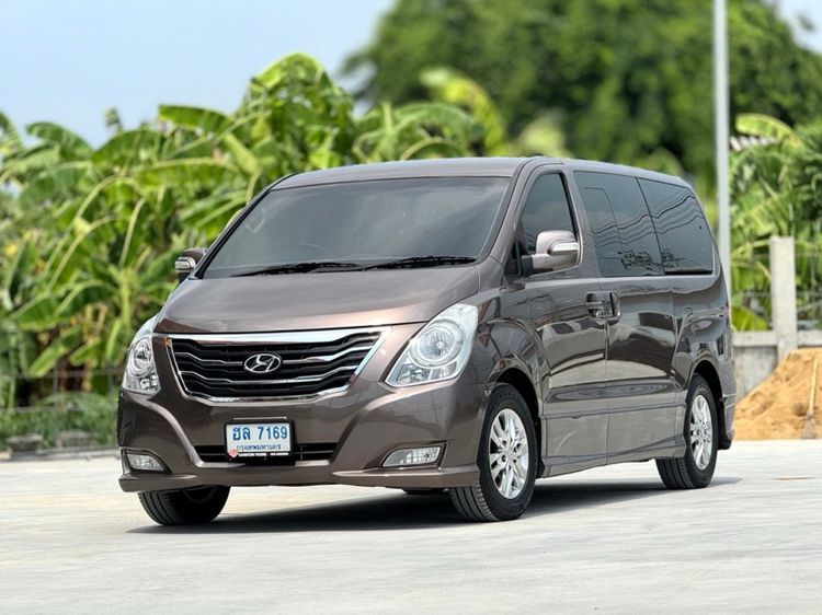 Hyundai H-1  2014 2.5 Deluxe Van ดีเซล ไม่ติดแก๊ส เกียร์อัตโนมัติ น้ำตาล รูปที่ 3