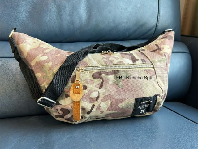 กระเป๋าคาดอก​ Anello แท้​ ลายทหาร​ สภาพเหมือนใหม่​ สวย​
