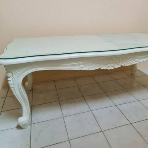 โต๊ะไม้แกะสลักสีขาว​ โต๊ะเตี้ย​ โต๊ะวางสินค้า​ โต๊ะตั้งพระบูชา​ ราคาถูก รูปที่ 1