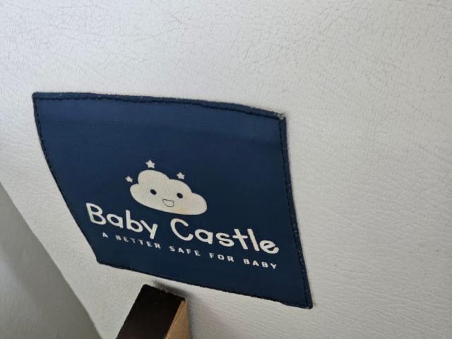 คอกเด็ก แบรนด์ Baby castle 3.5 ฟุต
