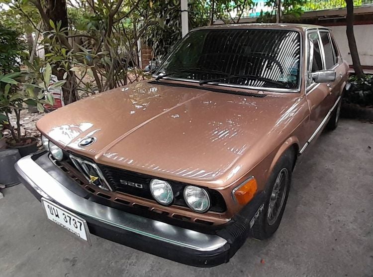 BMW Classic Car 1980 รุ่นย่อยอื่นๆ Sedan เบนซิน บรอนซ์ทอง รูปที่ 2