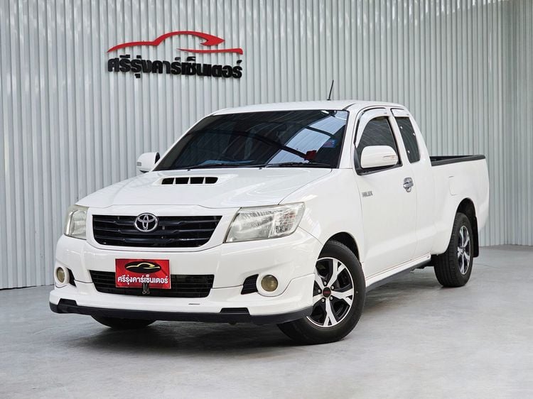 Toyota Hilux Vigo Champ 2013 Smart Cab 2.5 E Pickup ดีเซล ไม่ติดแก๊ส เกียร์ธรรมดา ขาว