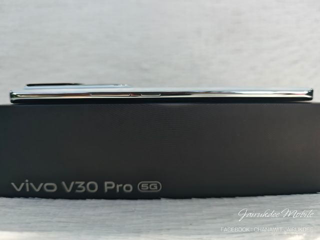 Vivo V30 Pro (สีขาว) มือสอง อายุแค่ 2 เดือน ส่งฟรีถึงมือทั่วกรุงเทพฯ และปริมณฑล หรือส่งฟรี EMS ทั่วไทย สอบถามเพิ่มเติมโทร 0886700657  รูปที่ 7