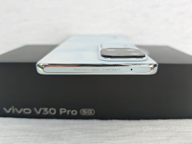 Vivo V30 Pro (สีขาว) มือสอง อายุแค่ 2 เดือน ส่งฟรีถึงมือทั่วกรุงเทพฯ และปริมณฑล หรือส่งฟรี EMS ทั่วไทย สอบถามเพิ่มเติมโทร 0886700657  รูปที่ 5