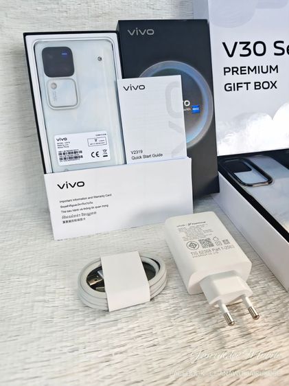 Vivo V30 Pro (สีขาว) มือสอง อายุแค่ 2 เดือน ส่งฟรีถึงมือทั่วกรุงเทพฯ และปริมณฑล หรือส่งฟรี EMS ทั่วไทย สอบถามเพิ่มเติมโทร 0886700657  รูปที่ 2