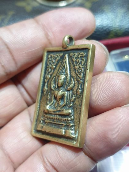 เหรียญหล่อพระพุทธชินราช ไม่ทราบวัดและปีที่ออก สภาพเก่า รูปที่ 4