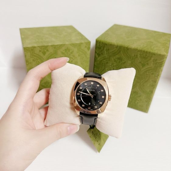นาฬิกาข้อมือผู้ชายแบรนด์Gucci GG2570 Black Dial Rose Gold-tone Men's Watch
