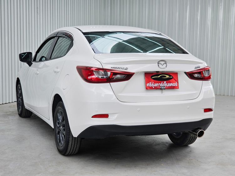 Mazda Mazda 2 2019 1.3 Sedan เบนซิน ไม่ติดแก๊ส เกียร์อัตโนมัติ ขาว รูปที่ 4
