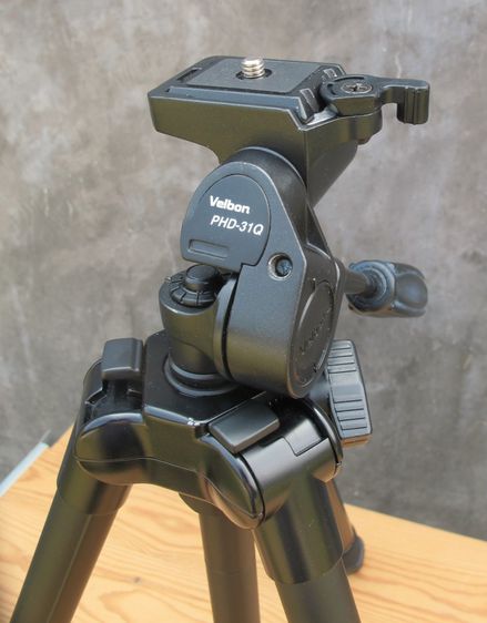 ขาตั้งกล้อง Velbon Ultra Maxi M Tripod  PHD-31Q 3-Way Pan Tilt Head รูปที่ 2