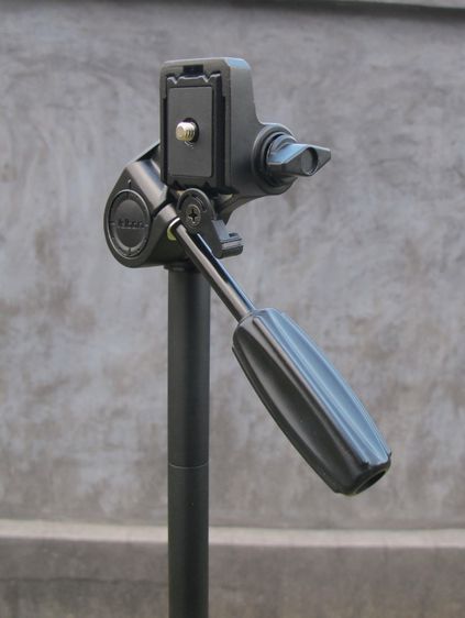 ขาตั้งกล้อง Velbon Ultra Maxi M Tripod  PHD-31Q 3-Way Pan Tilt Head รูปที่ 9