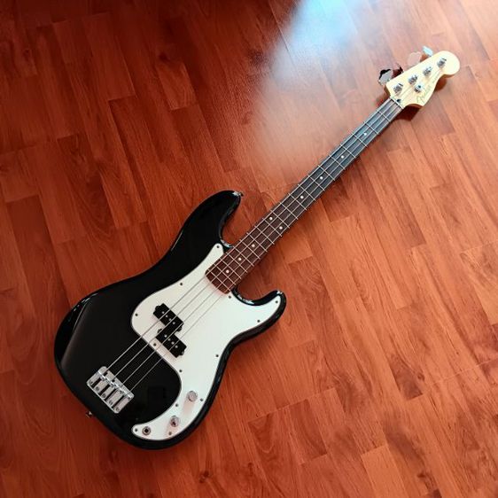 Fender Player P Bass  รูปที่ 3