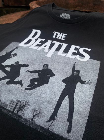 เสื้อวง The Beatles ปี 2019 ลิขสิทธ์แท้ รูปที่ 2