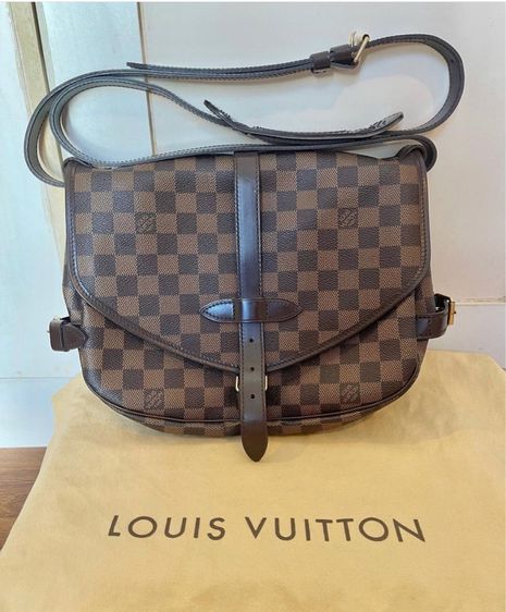 Louis Vuitton หนังแท้ ไม่ระบุ น้ำตาล LV samur30