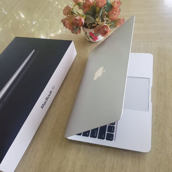 Apple MacBook Air หน้าจอ 11นิ้ว Intel Core i5 SSD เบาบาง ไหลลื่น สวยมาก ยกกล่อง รูปที่ 2