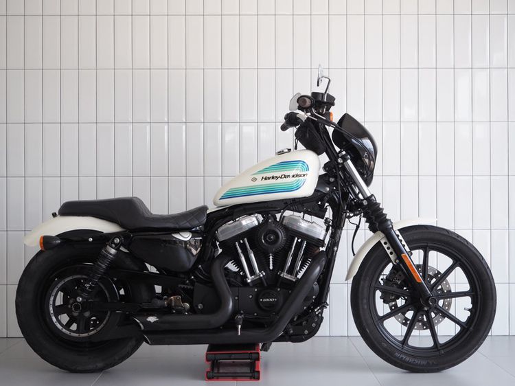 Harley-Davidson Sportster iron 1200