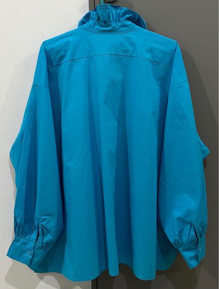 เสื้อคอเจ้าหญิงแขนยาวสีฟ้า ป้ายห้อย MASAYA โอเว่อไซร้มีกระเป๋า หน้าสั้นหลังยาว อก 60 ยาว 26-29 นิ้ว รูปที่ 2