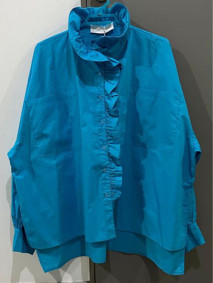 เสื้อคอเจ้าหญิงแขนยาวสีฟ้า ป้ายห้อย MASAYA โอเว่อไซร้มีกระเป๋า หน้าสั้นหลังยาว อก 60 ยาว 26-29 นิ้ว
