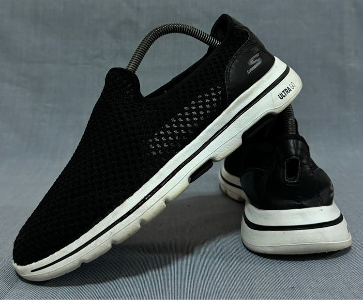รองเท้าผ้าใบ ผ้าใบ UK 7.5 | EU 41 1/3 | US 8 ดำ Skechers slip on Size41 ส่งฟรี