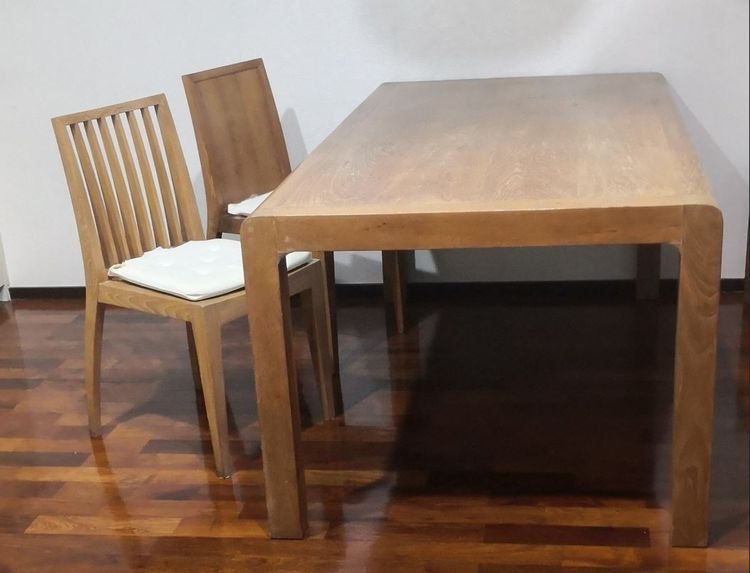 ขายโต๊ะไม้สัก ดีไซน์สวย งานเนี๊ยบ ขนาด 95x180 ซม.  